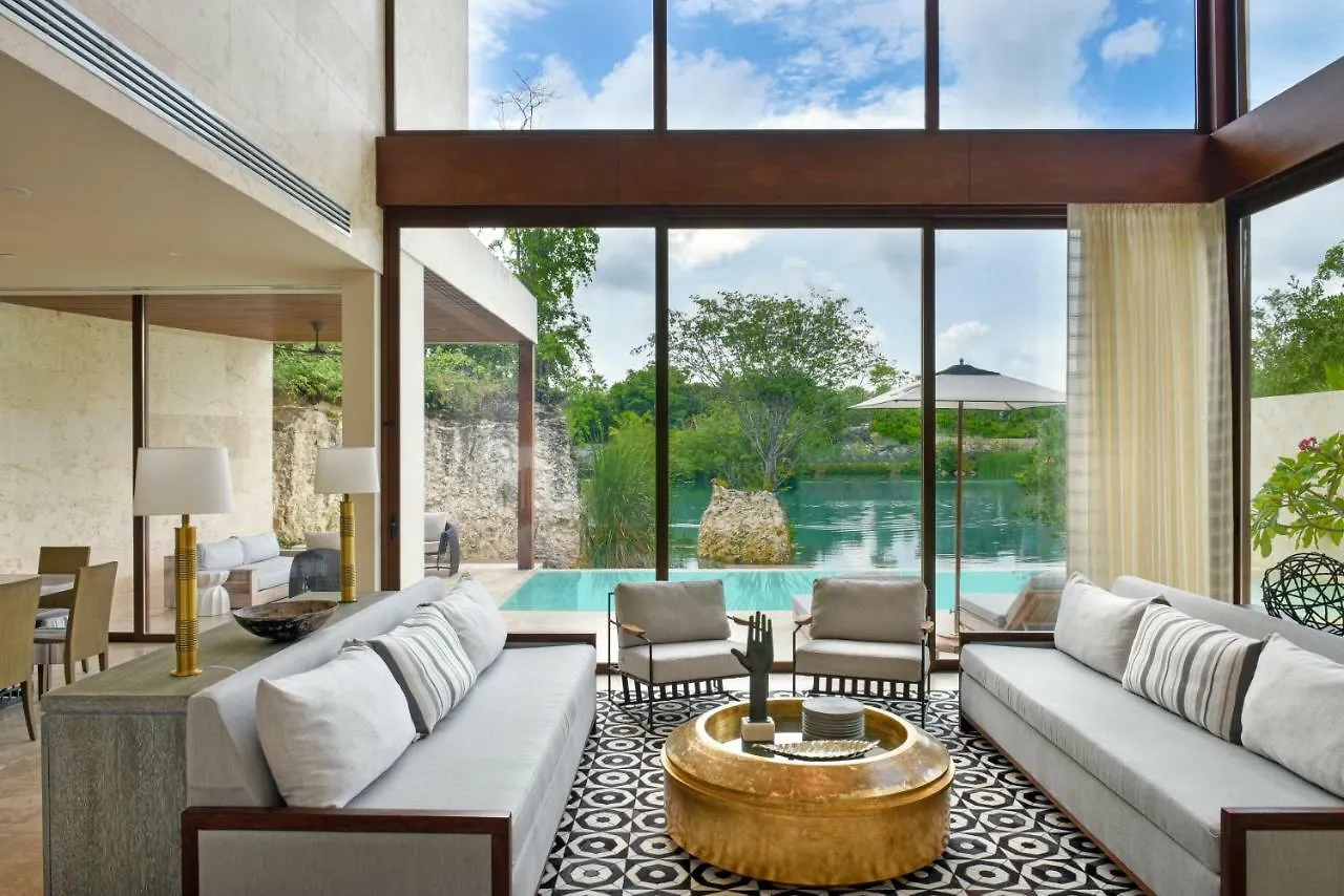 Rosewood Mayakoba Lafitte