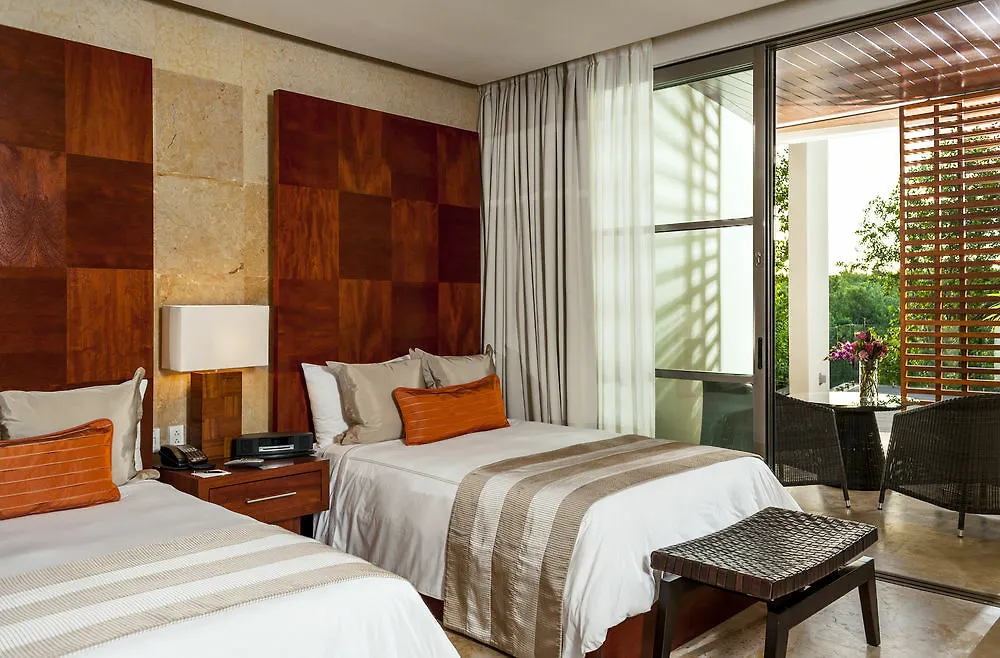 ***** אתר נופש Lafitte Rosewood Mayakoba מקסיקו